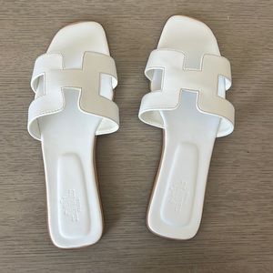 Knock off Hermes sandals